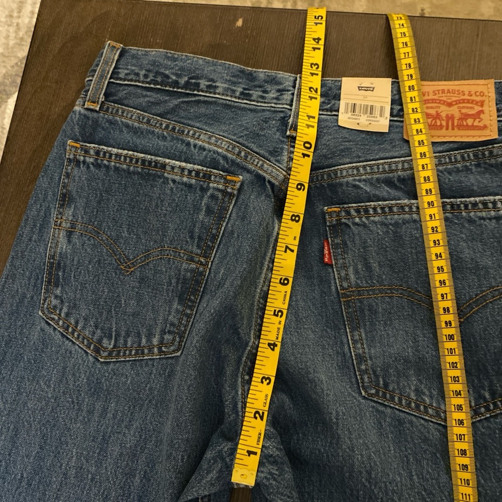 BNWT! Levi’s Low Pro Straight Jeans! - Picture 7 of 7